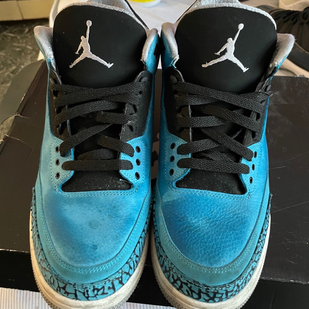 Jordan 3s
